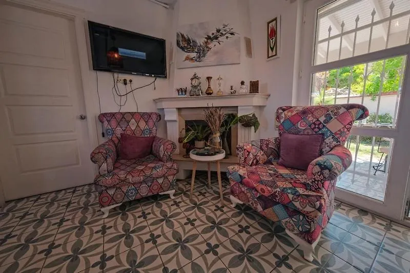 Mor Salkım Konağı Otel Alaçatı Türkiye