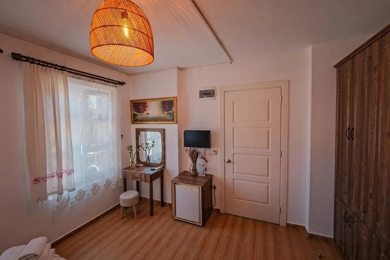Mor Salkım Konağı Otel Alaçatı Türkiye